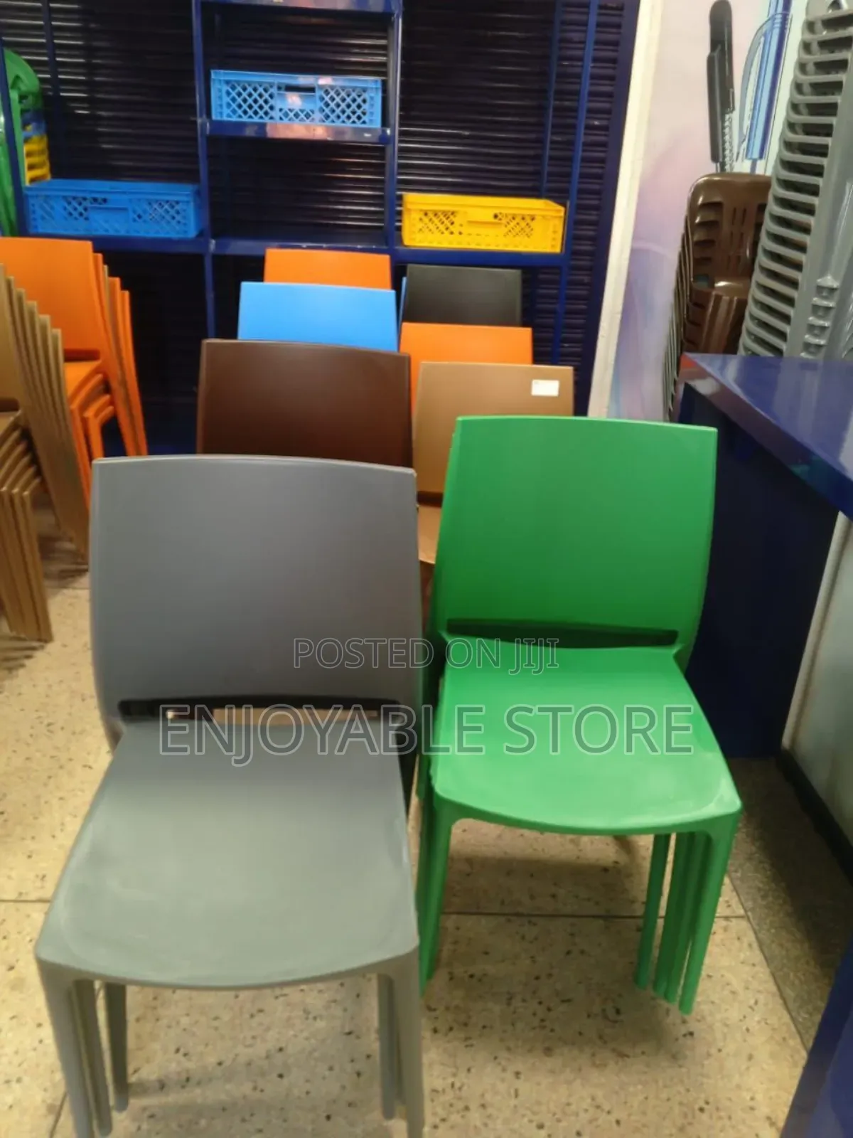 Urban Restaurant Plastic Chairs Armless