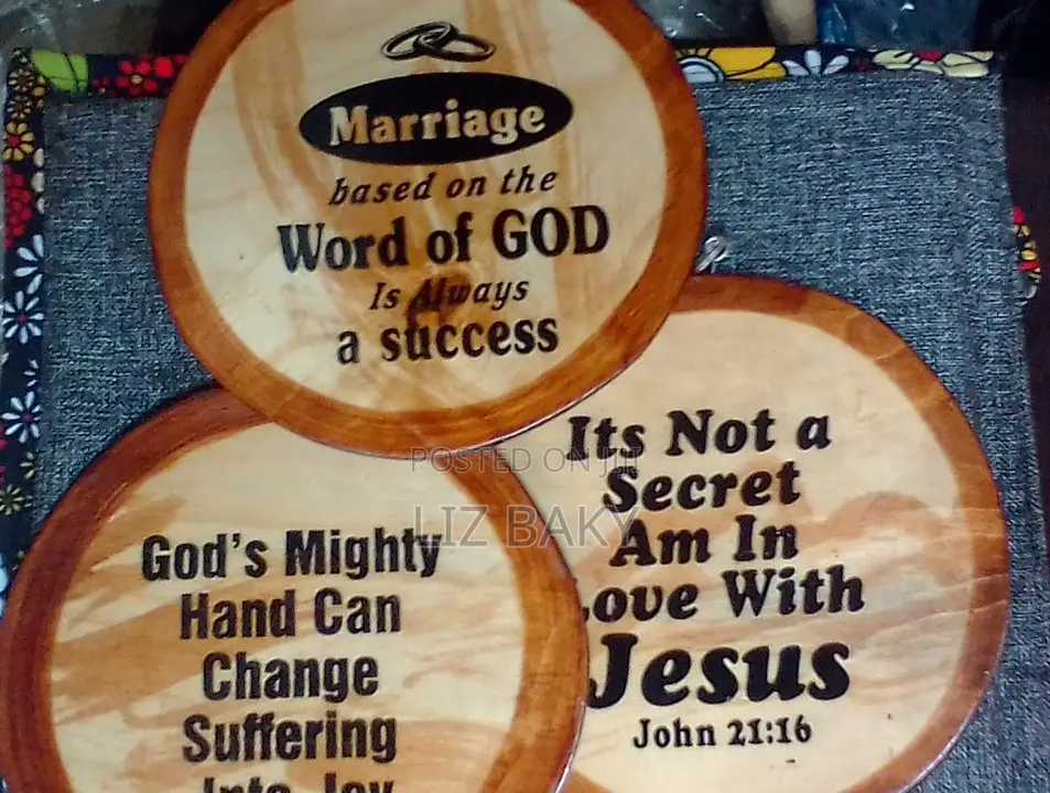 Wooden Wall Hangings