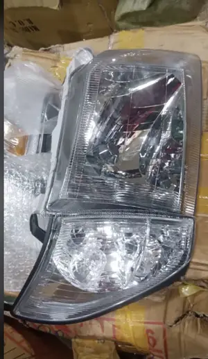 Headlamps Landcruizer TX Old Model