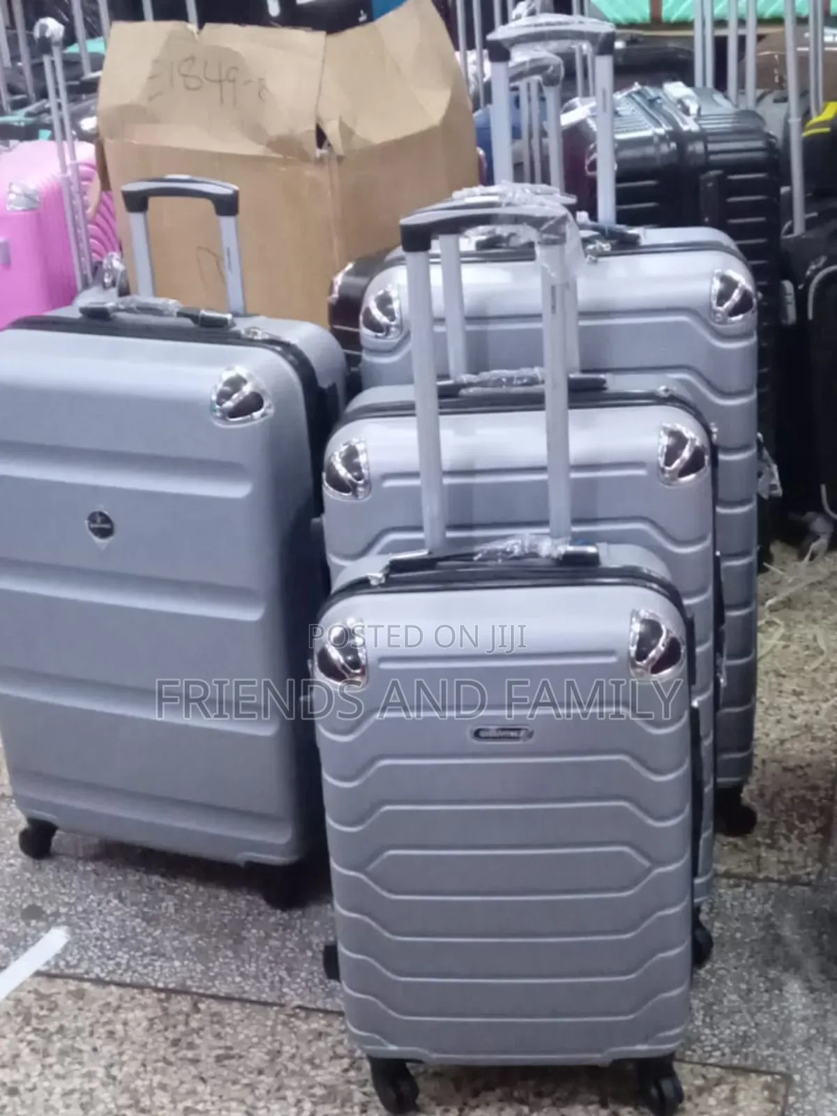 Executive Plastic Suit Case Full Set 3 Peace
