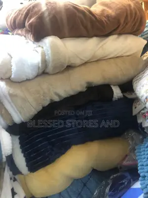 Felice Blankets
