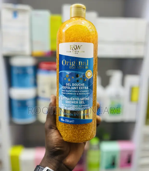 glutathione shower gel GLUTA WHITE GLUTATHIONE & COLLAGEN CLARIFYING SHOWER GEL 500 ML main image 1