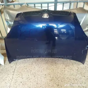 Bonnet for Toyota Sienta