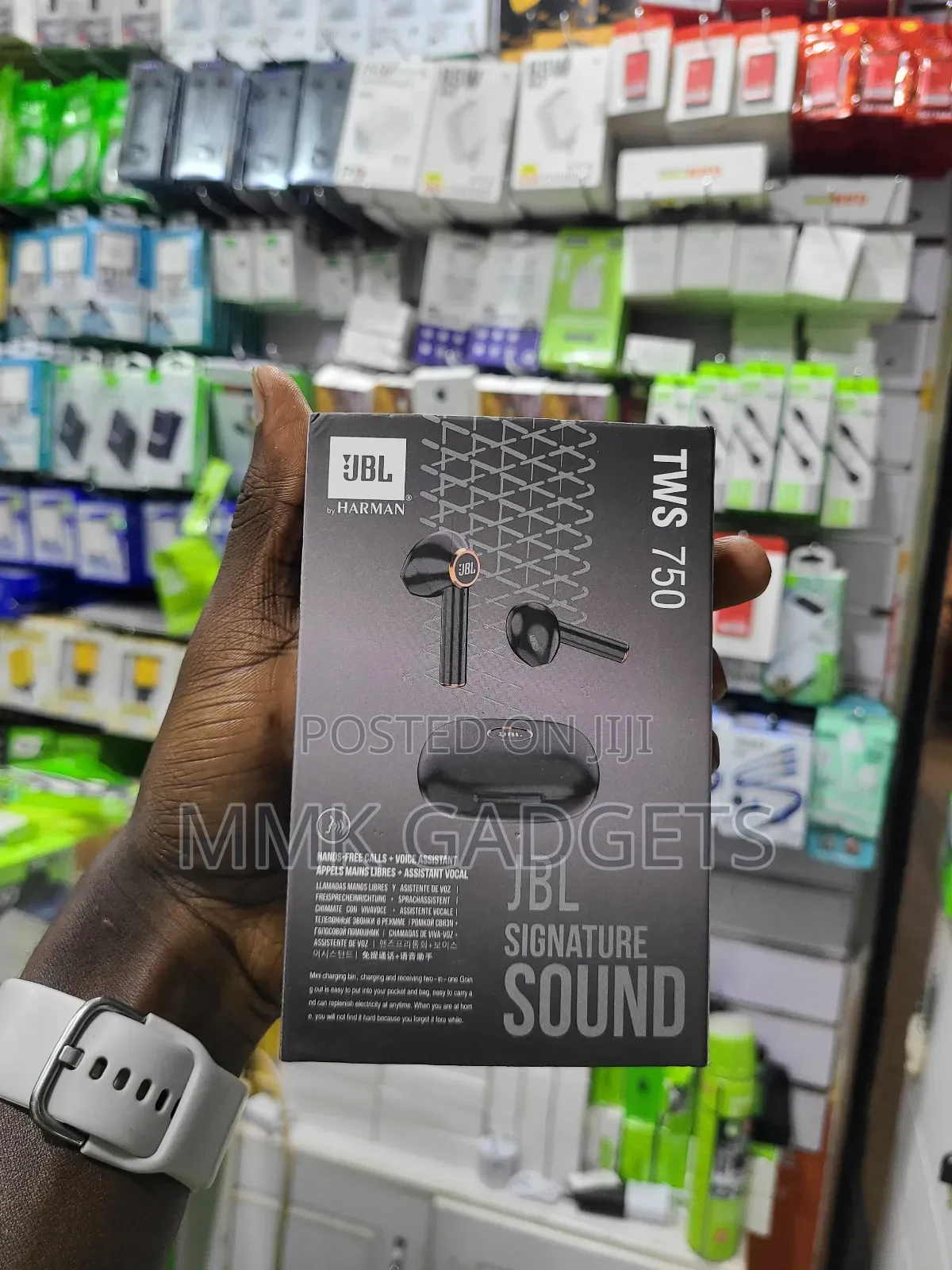 TWS 760 Airpods