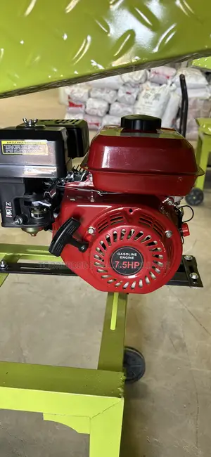 Multifunctional Straw Cutting and Shredding Crusher
