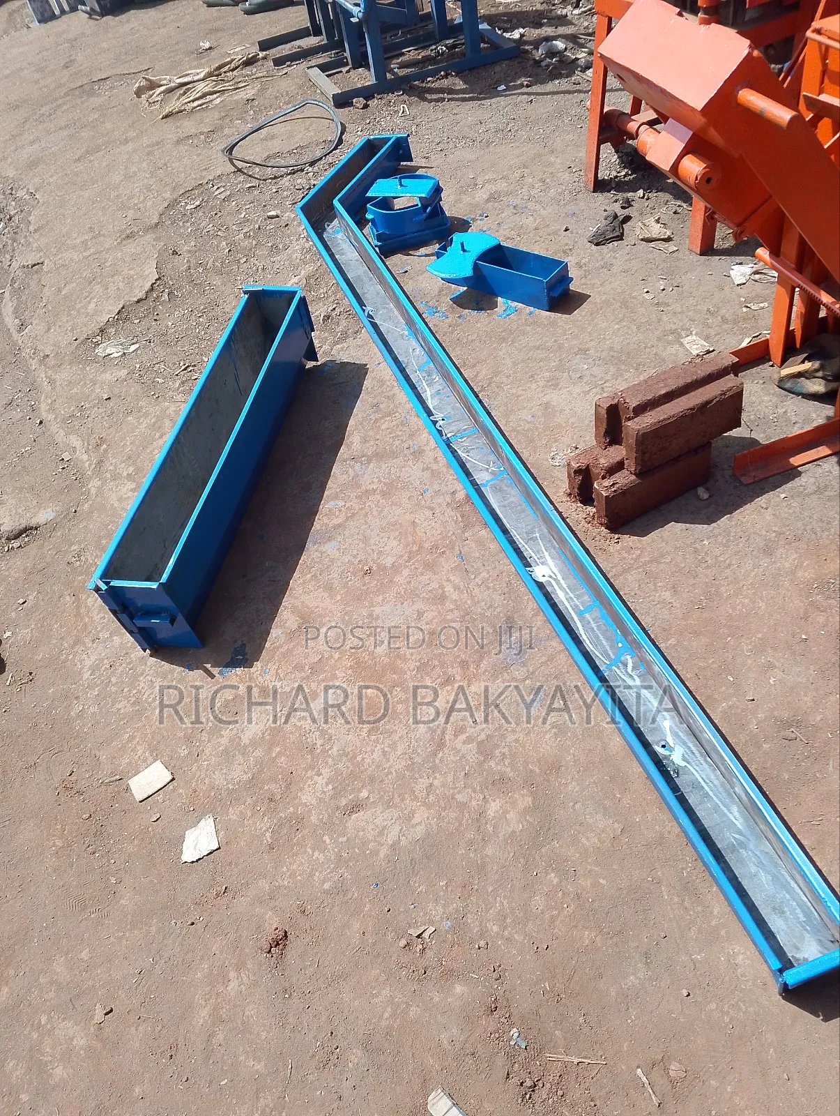 Cub Stones/ Road Cub and Fencing Poles