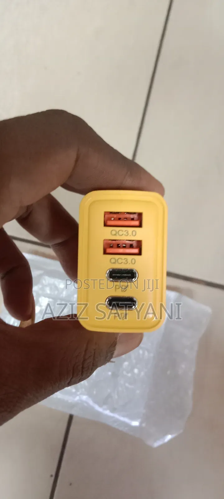 Guaranteed Super Fast Adapter With 4 Port 2usb and 2 Type C