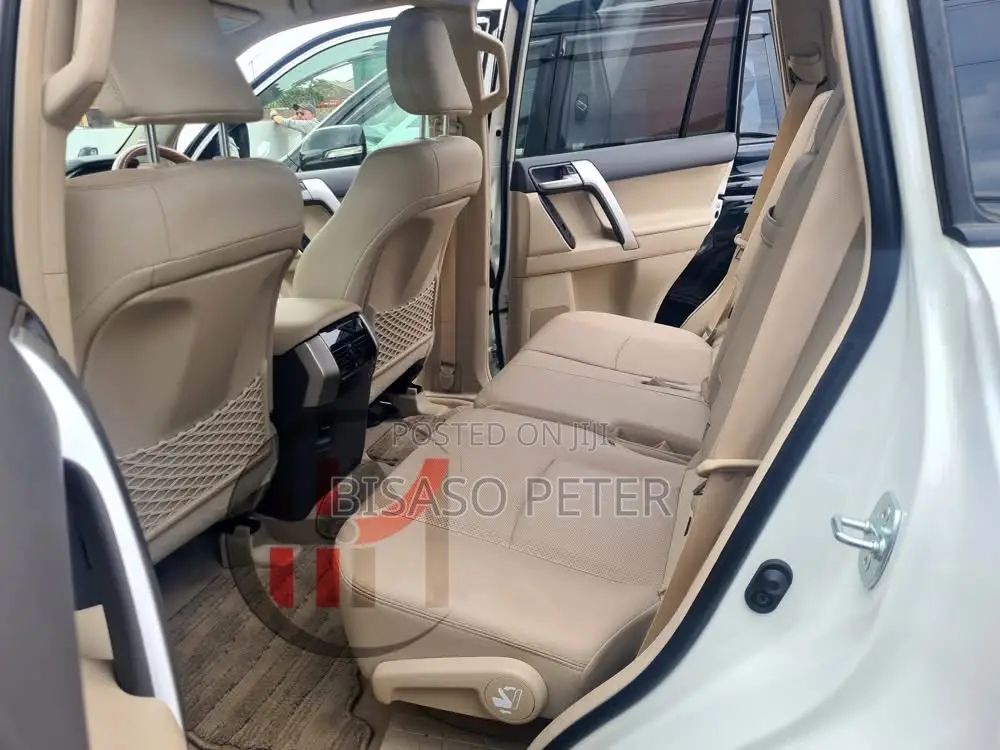 Toyota Land Cruiser Prado 2.7 2017 White