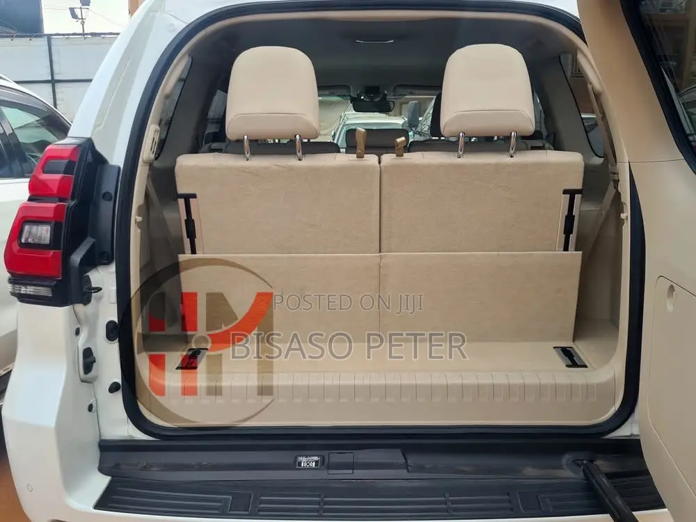 Toyota Land Cruiser Prado 2.7 2017 White