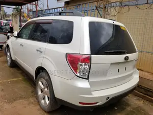 Subaru Forester 2.0D X 2010 White