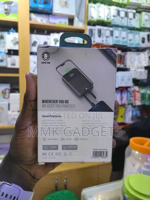Greenlion Intergretable Powerbank