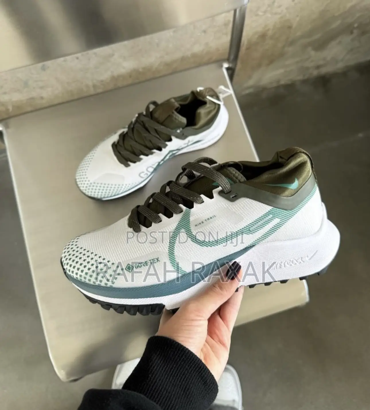 Nike React Pegasus Trail 4 Light Bone Hike Running Sneaker