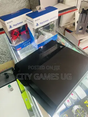 Chipped Ps4 Standard Available