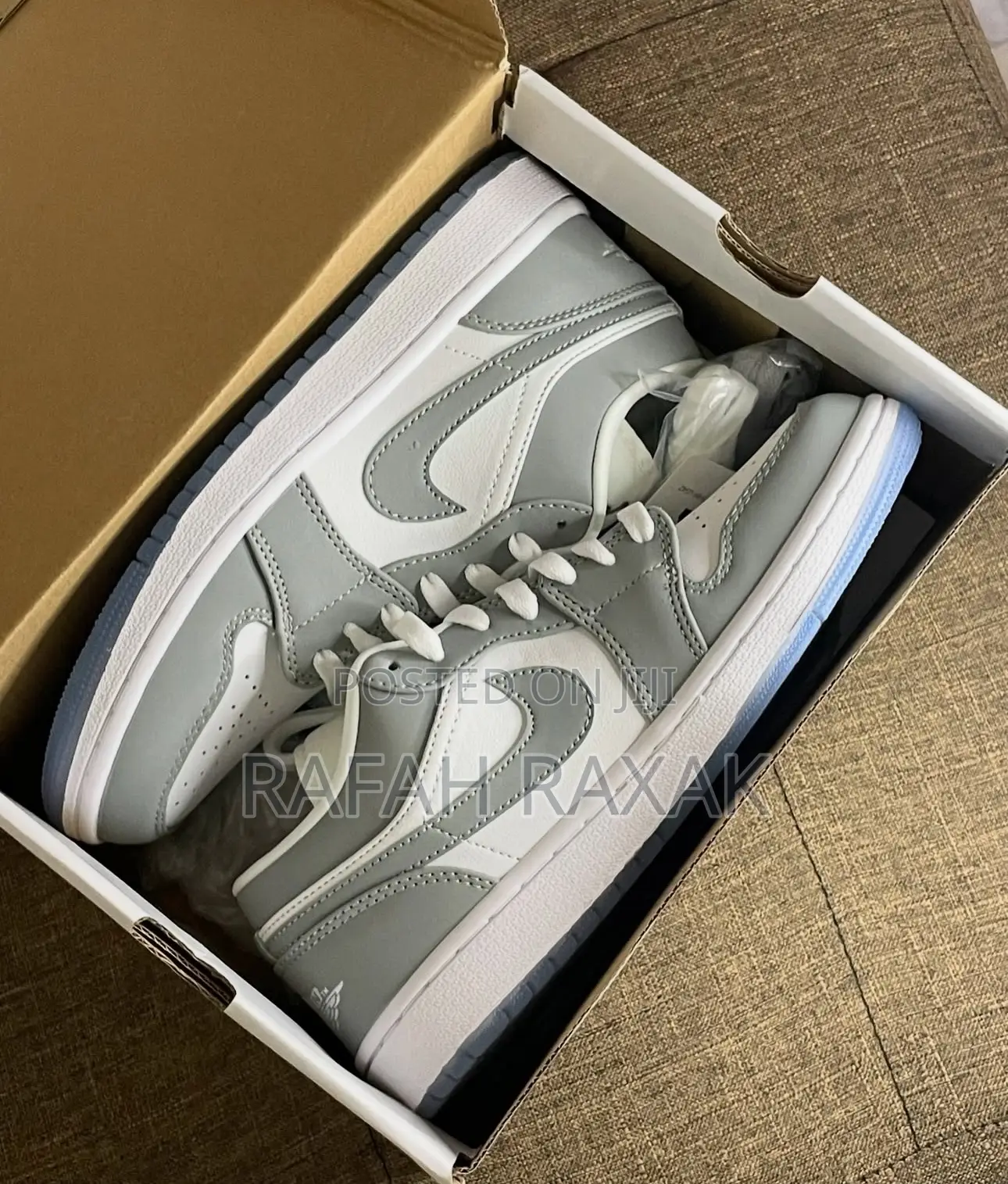 Unisex Nike Air Jordan 1 Low Wolf Grey Sneaker