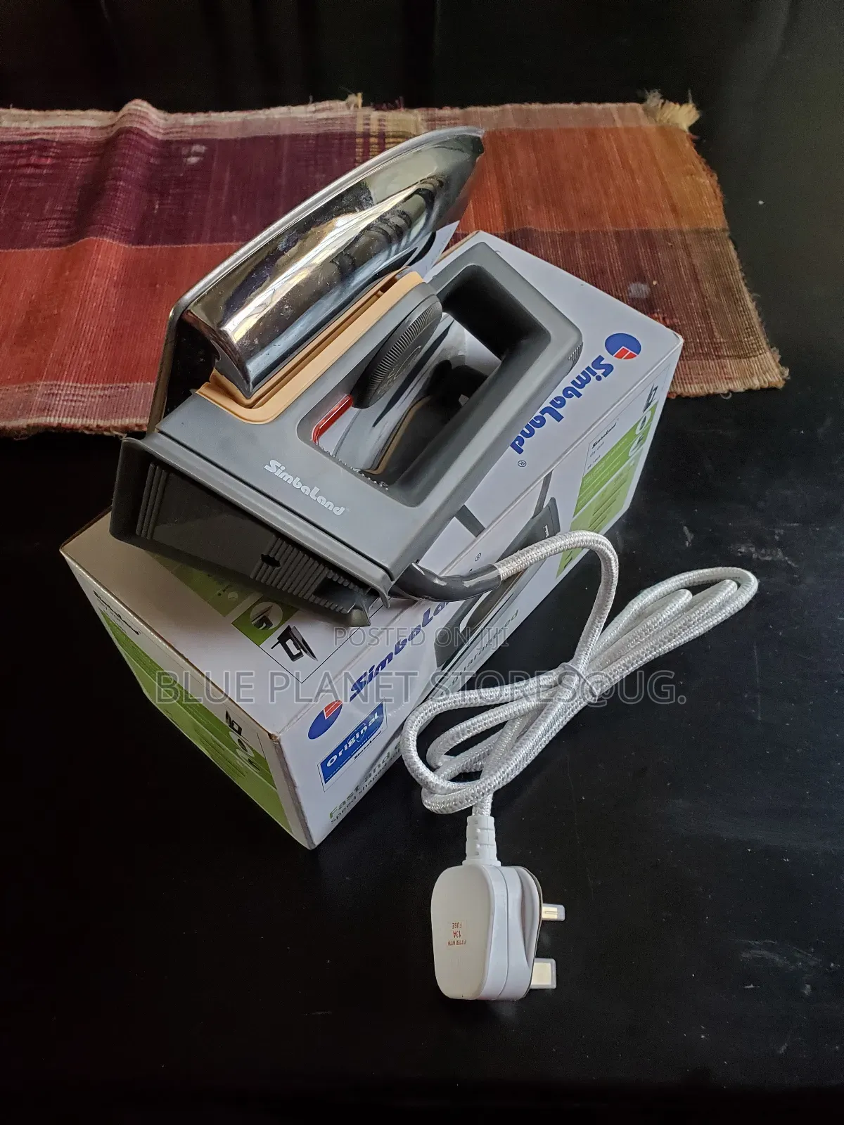 SIMBALAND Automatic Dry Irons \\ 1000-1200w \\ DI-1001