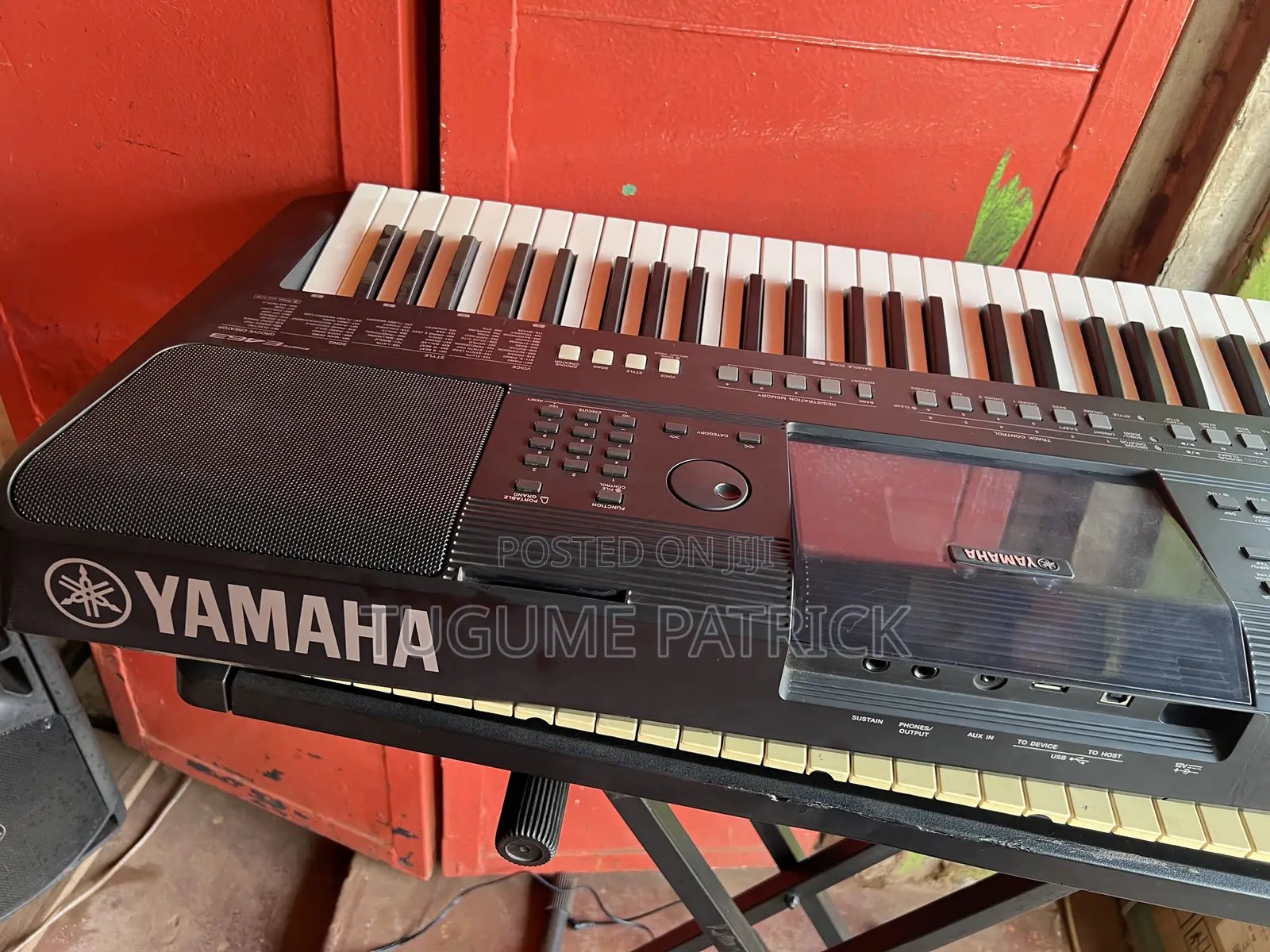 Yamaha Keyboard 463m