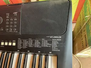 Yamaha Keyboard 463m