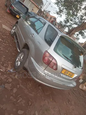 Photo - Toyota Harrier 2000 Silver