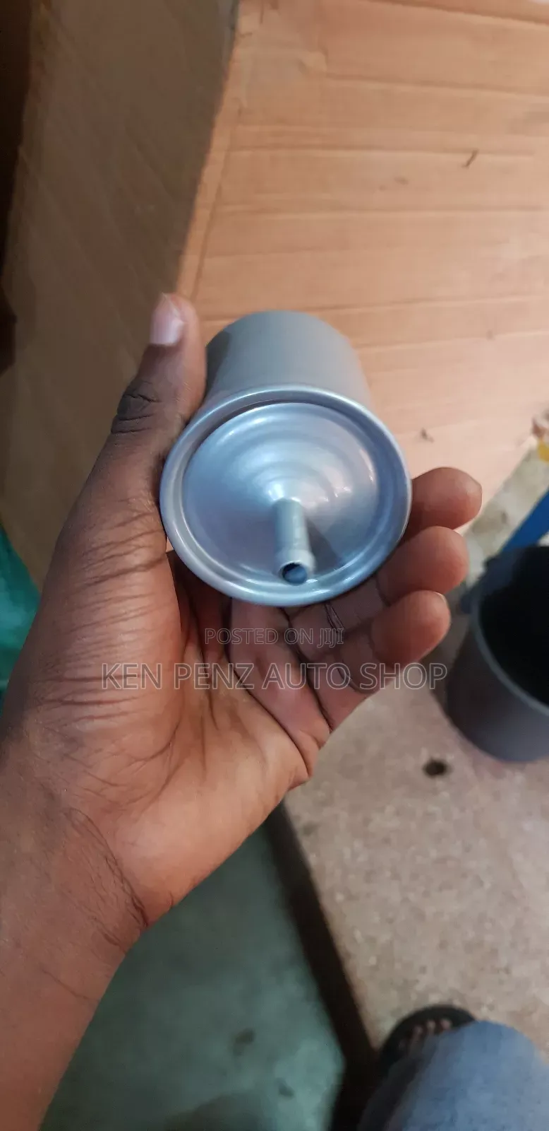 Fuel Filters for Nissan Hardbody and Pathfinder