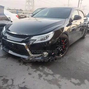 Photo - Toyota Mark X 2.5 RWD 2014 Black