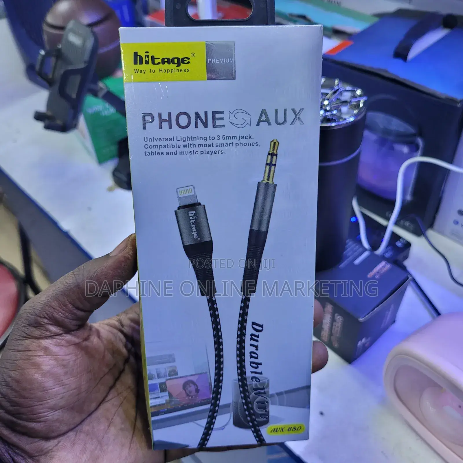 Ligtening to Aux Cable/ iPhone to Pin Cable