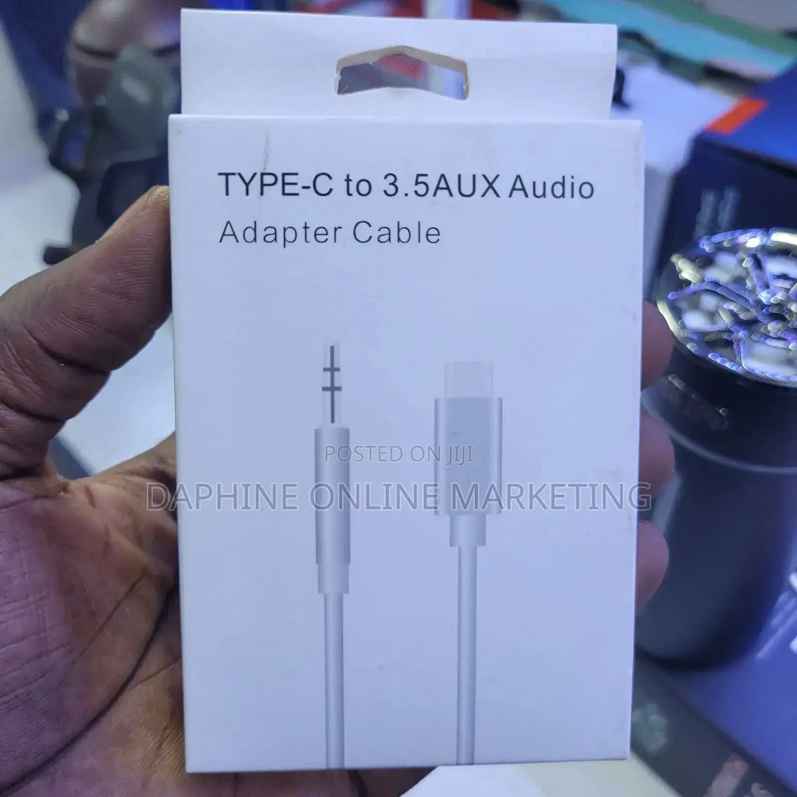 Type-C to 3.5 Aux Audio Adapter/ Type-C to Audio Pin Adapter