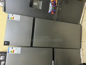 Hisense 392 Liters Double Door Fridge Used in Good Condition