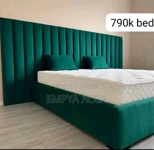 Manster Bed Lines