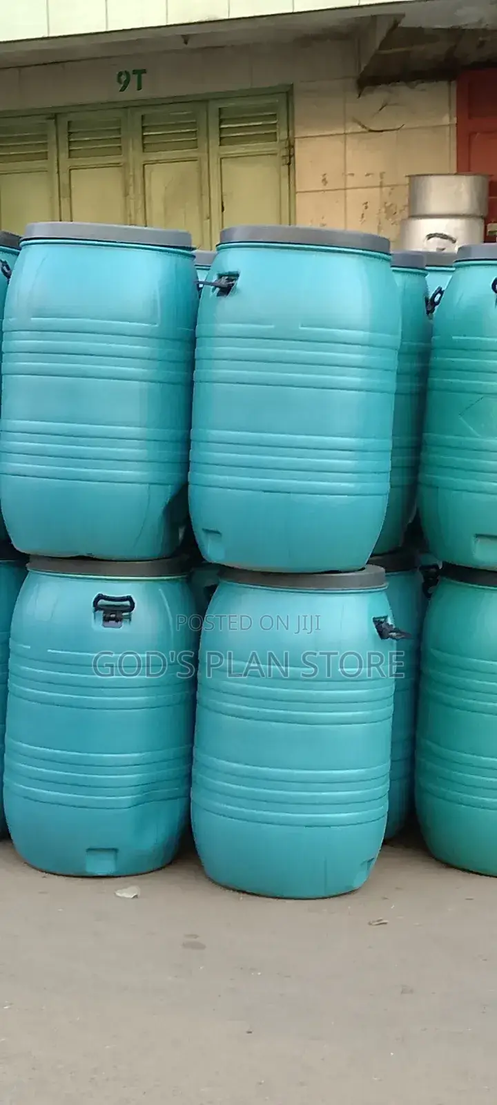 240litres Water Tanks