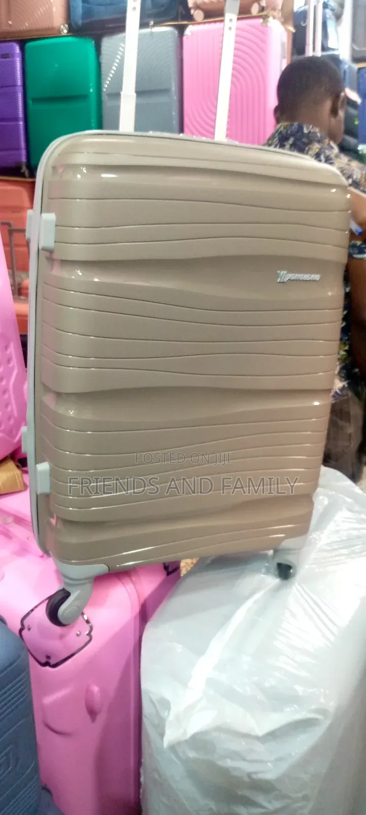 Executive Plastic Suit Case Small Size