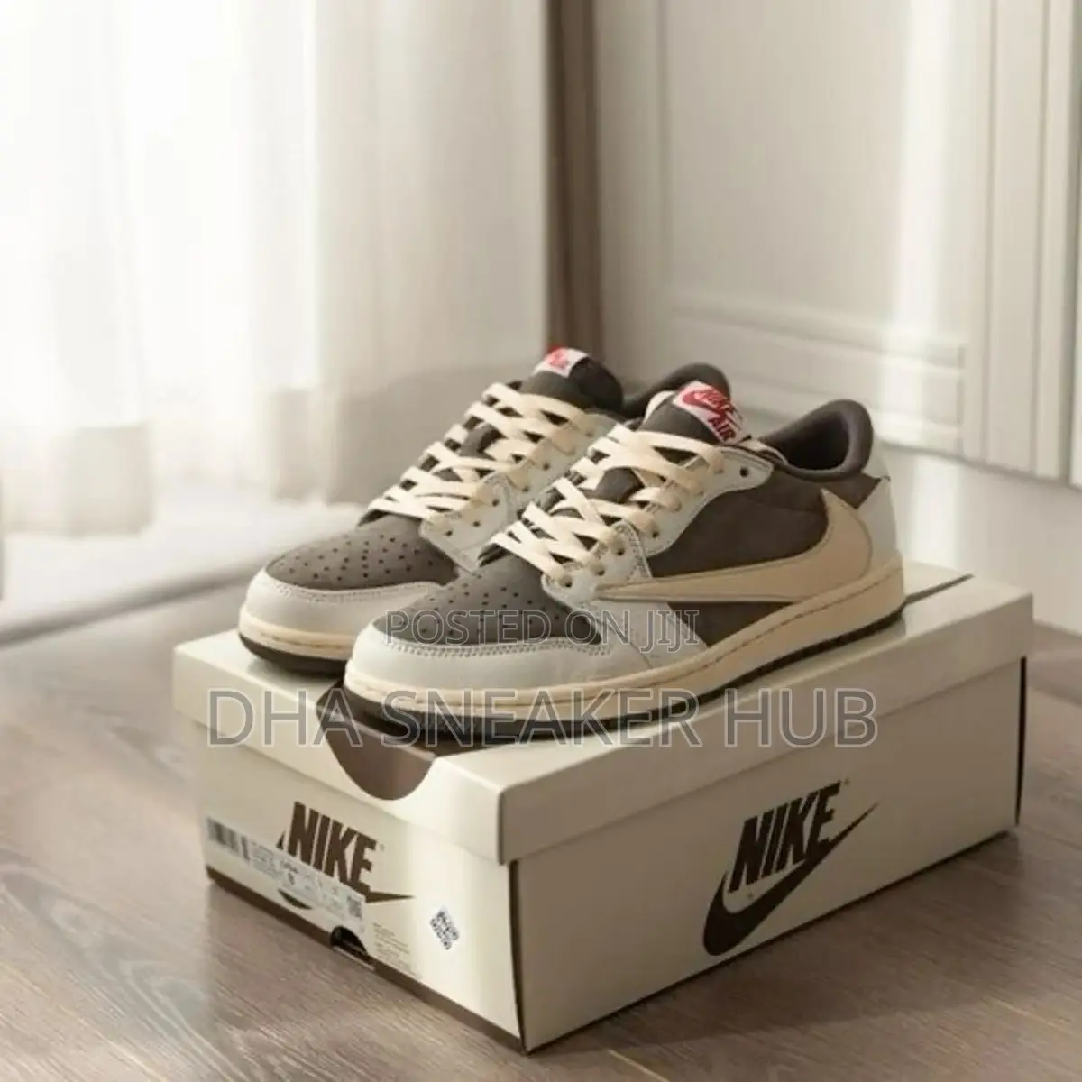 Air Jordan 1 Low “Mocha”