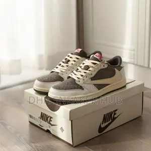 Air Jordan 1 Low “Mocha”