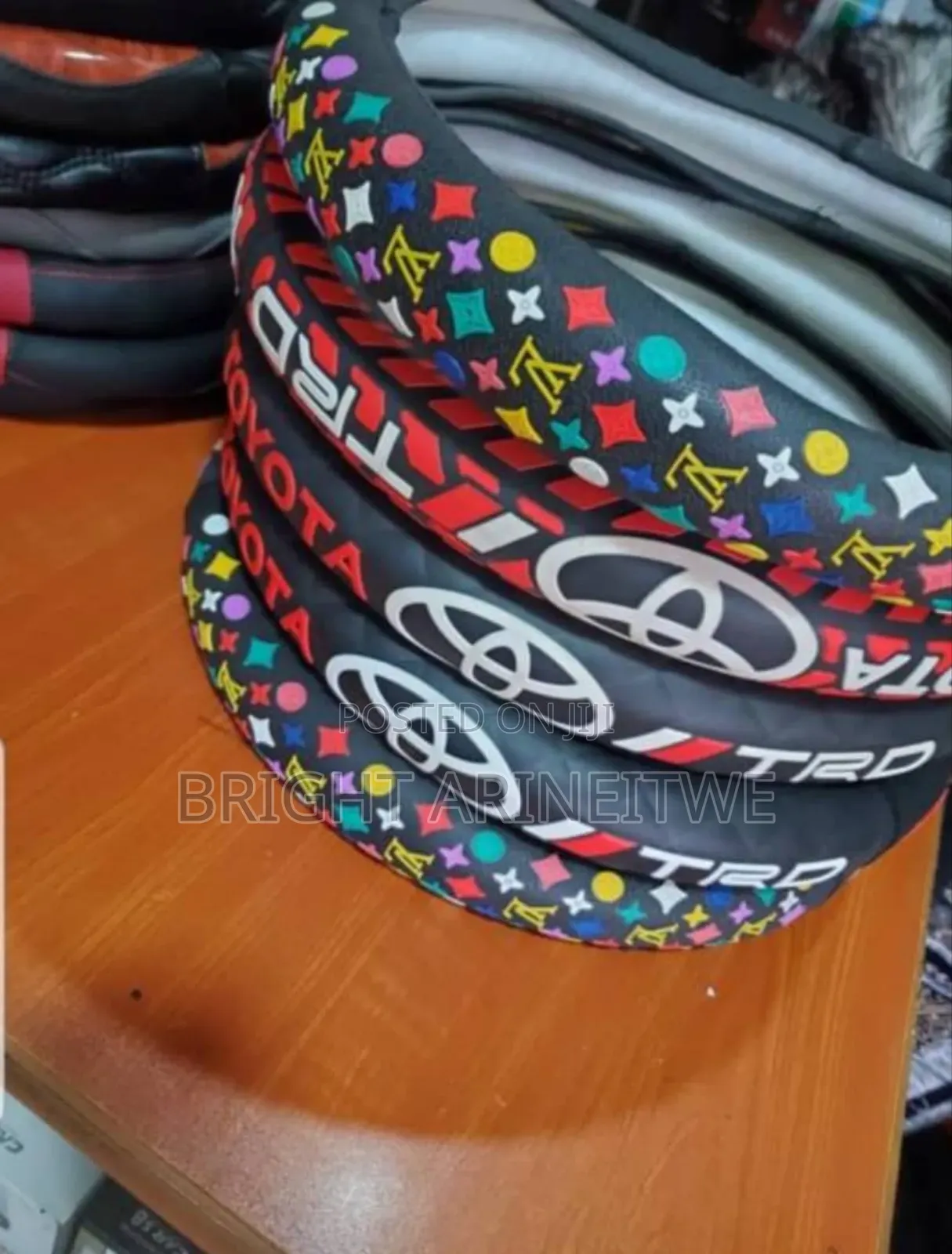 Steering Wheel for All Saloon and SUV Cars.