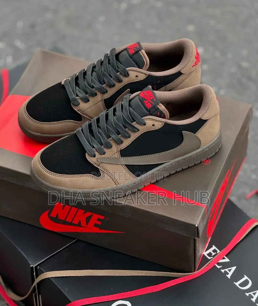 Air Jordan 1 Low Brown
