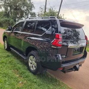 Toyota Land Cruiser Prado 2.8 2021 Black