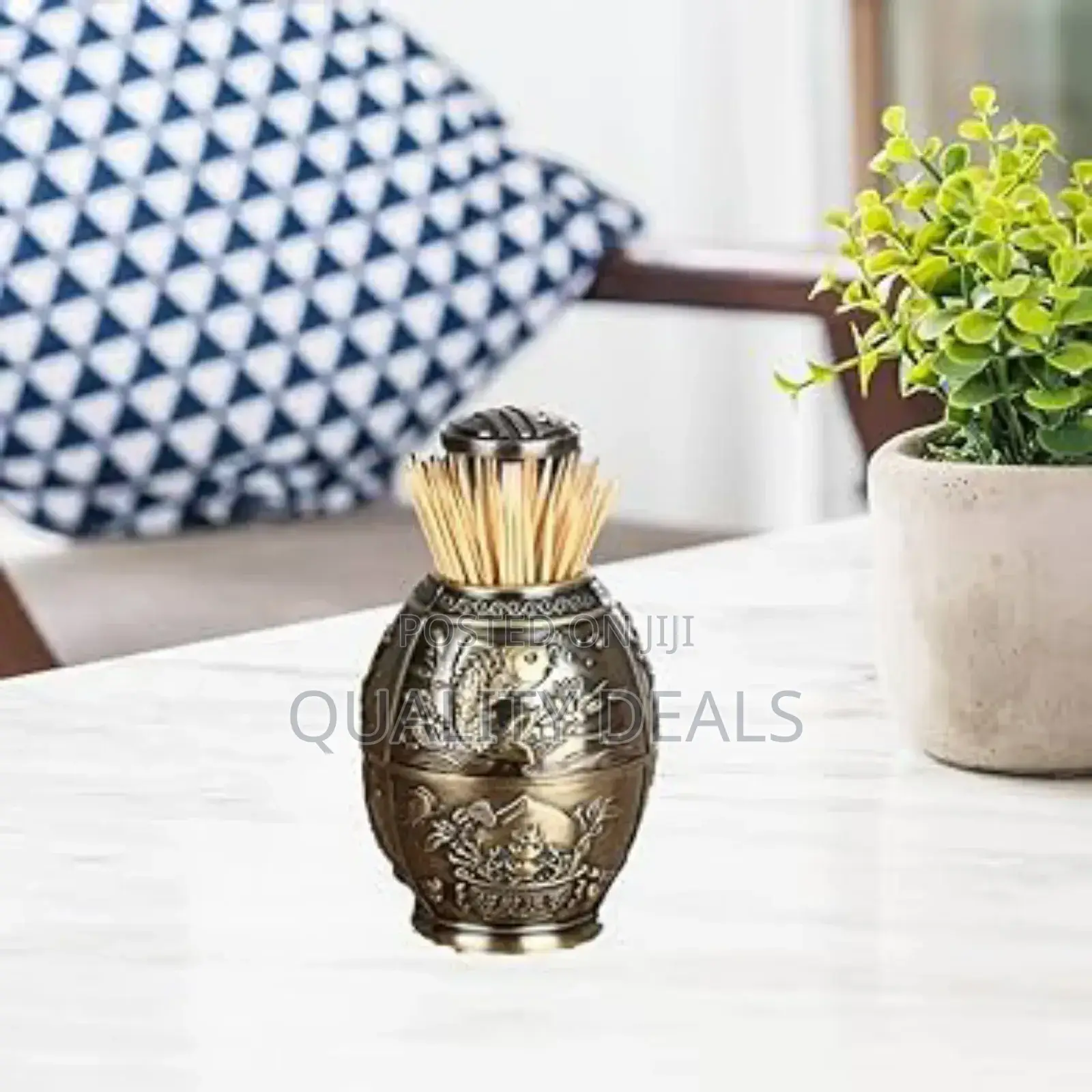Portable Retractable Toothpick Holder Dispenser