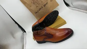 La Shoes Dark and Light Brown