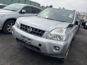 Nissan X-Trail 2.0 Petrol XE 2009 Silver
