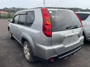 Nissan X-Trail 2.0 Petrol XE 2009 Silver