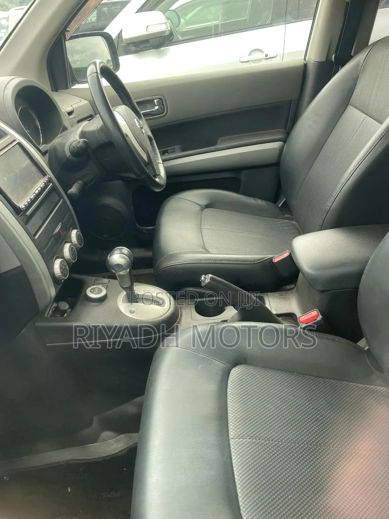 Nissan X-Trail 2.0 Petrol XE 2009 Silver
