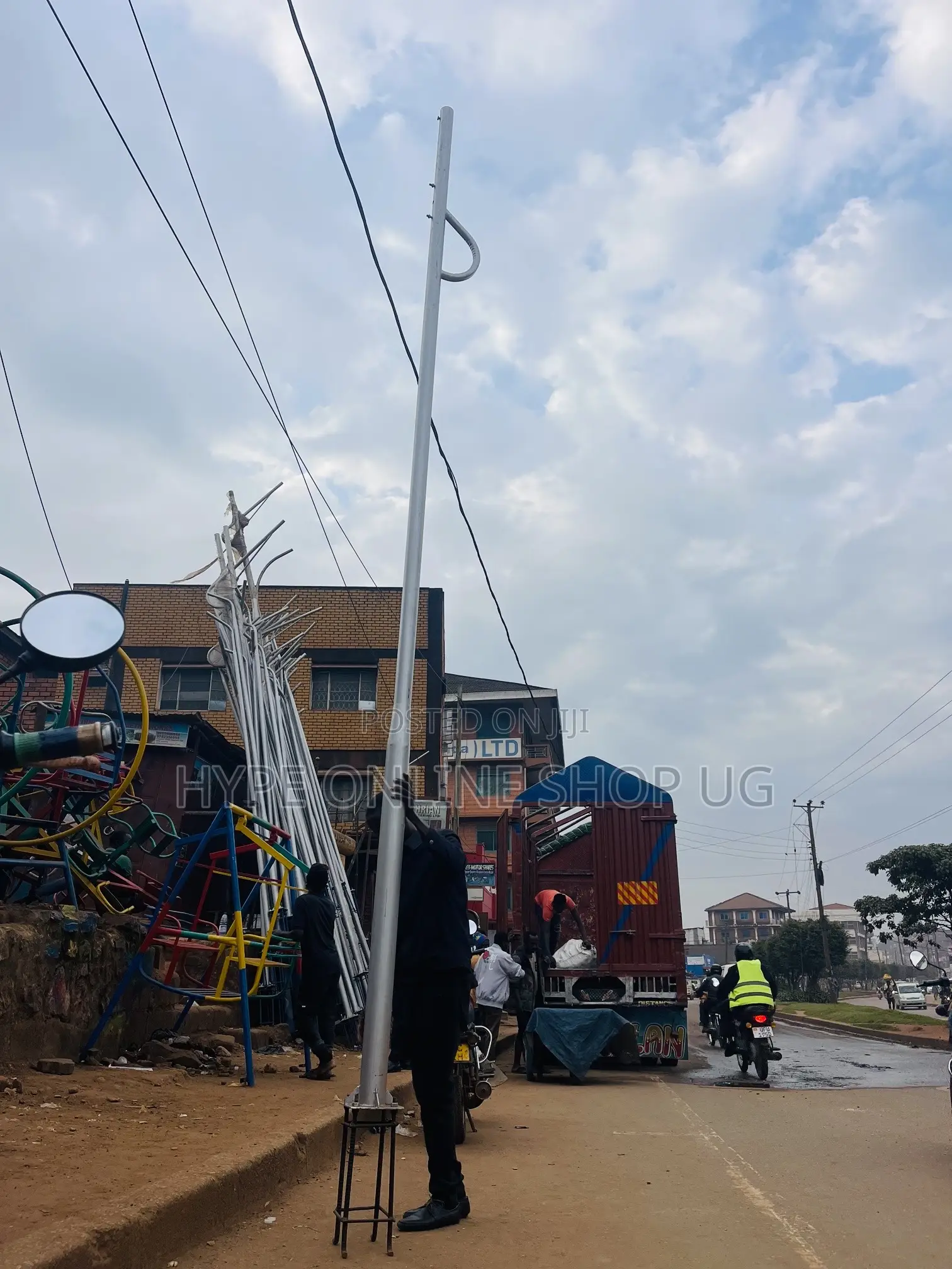 Tollfree Solar Light Poles