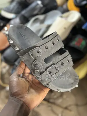 Men’S Grey Balenciaga Cagole Slide Sandals