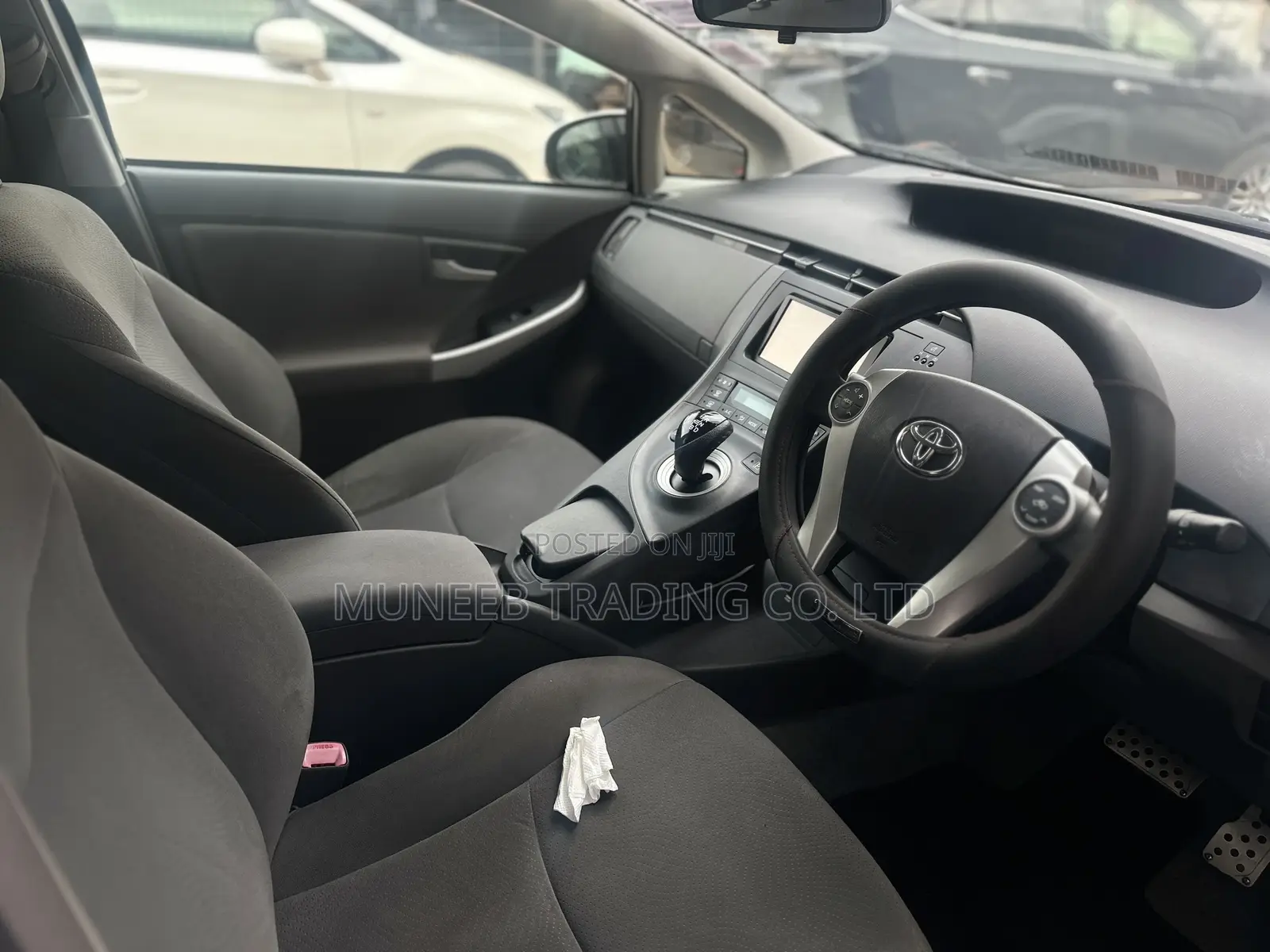 Toyota Prius 2012 White