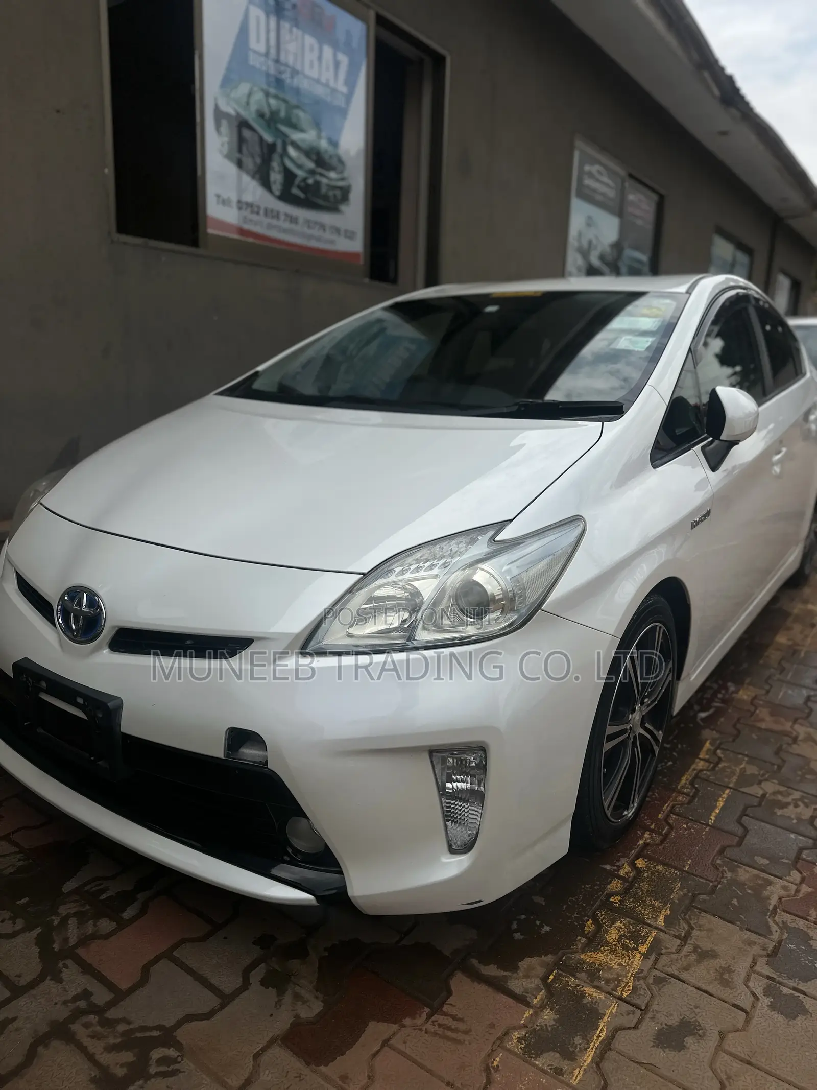 Toyota Prius 2012 White