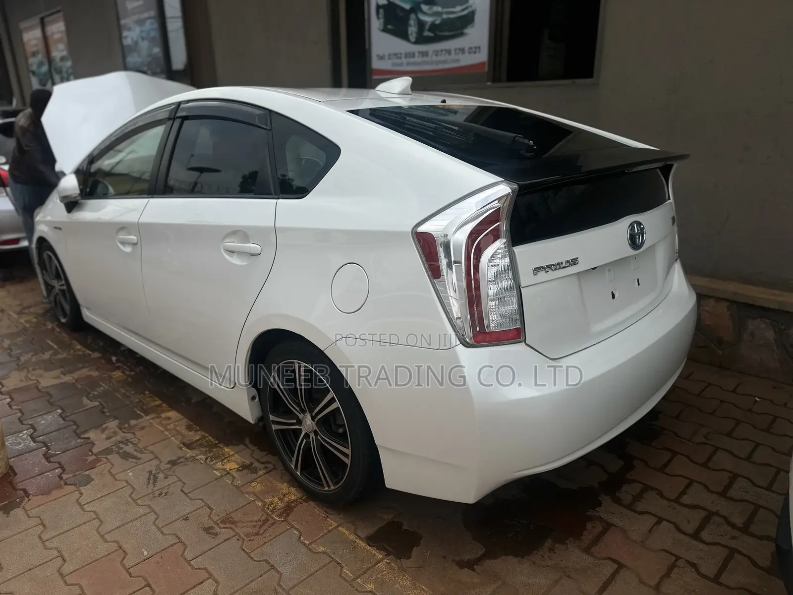 Toyota Prius 2012 White