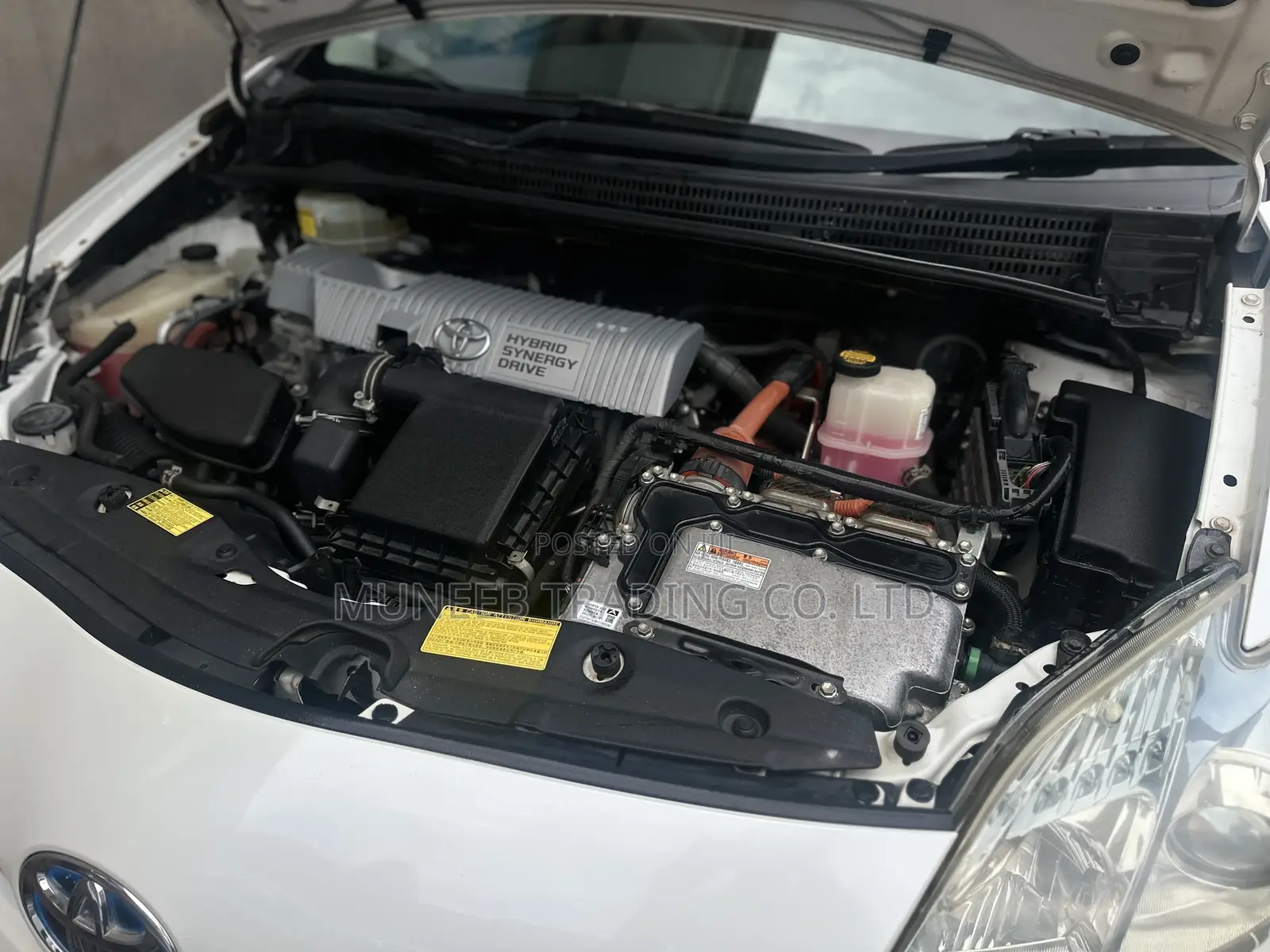 Toyota Prius 2012 White