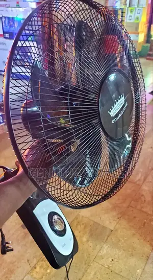 Couronne Wall Fan