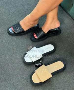 Slip on Block Strap Sadles