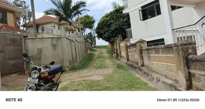 Plot's for Sale in Kulambiro
