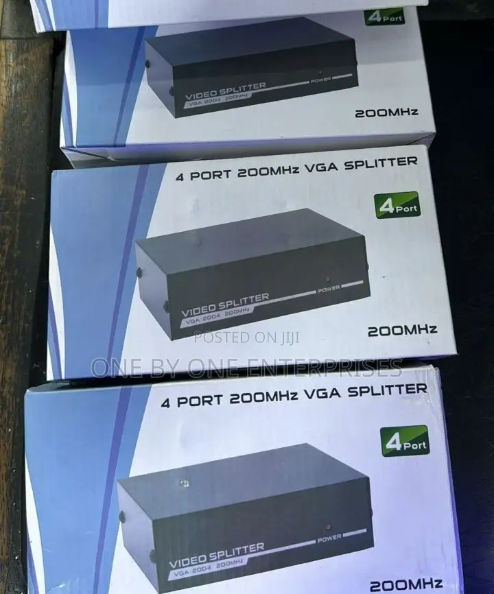 4 Ports Vga Splitter High Quality